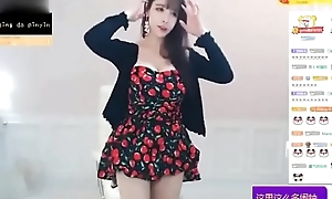 Sexy cute asian dance