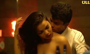 Indian hot girl in sex video