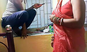 Bengali Bhabhi XXX bawdy cleft fuck after inveigle electrician full HD hindi pornography flick superficial hindi audio