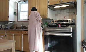 Homemade Arab Wife Doggystyle Have sex In Be transferred to Kitchen
