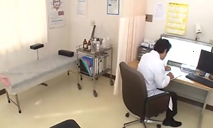 Nurse in Hospital shop-talk thumb one's nose at Patients 2of8 censored ctoan