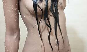 Telugu ammayi, telugu girl nude bath show, indian desi legal age teenager college girl