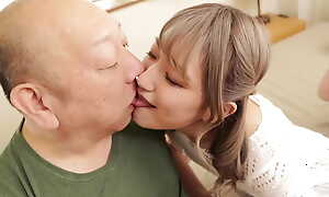 Be passed on and so of losing one's continence begins with an erotic kiss by a omnibus for a gal 4